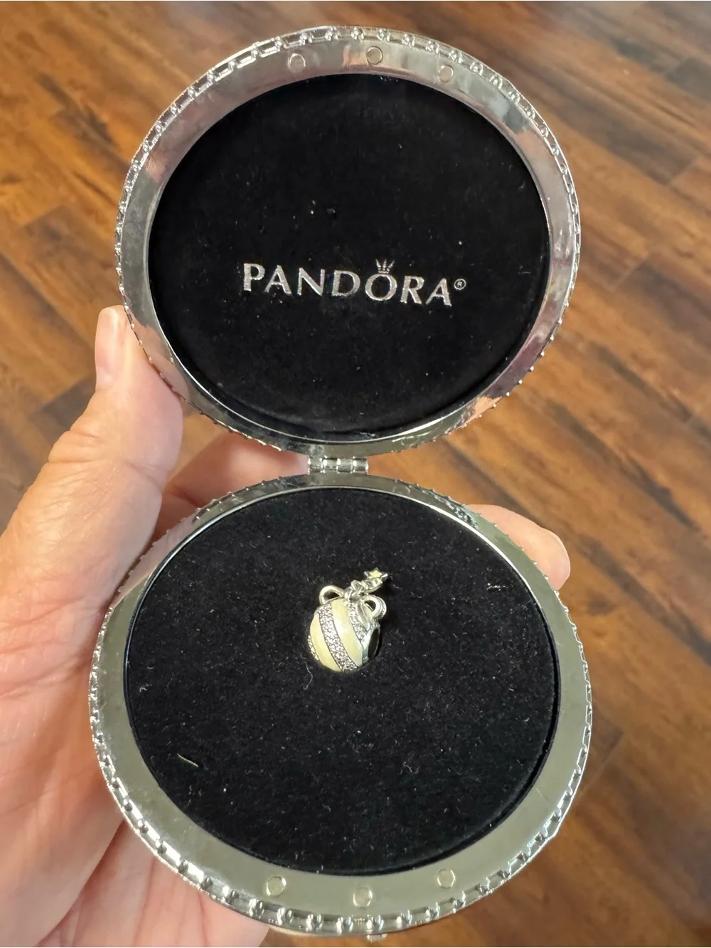 NIB Authentic Pandora 2018 Spectacular Rockettes Ornament & Charm